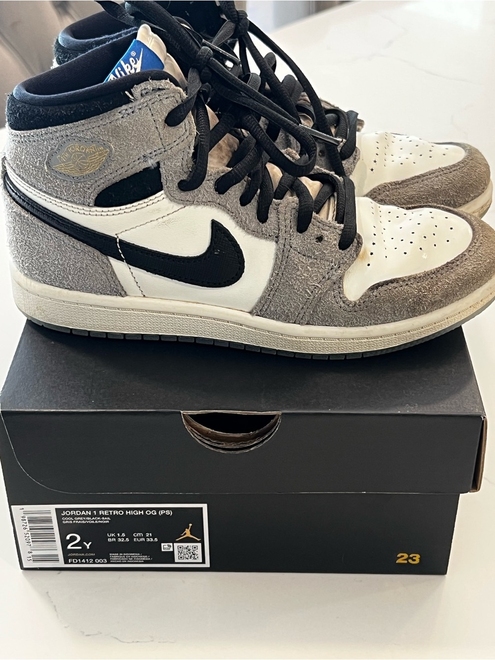 Nike Air Jordan 1 Retro High OG - White, Gray, Black